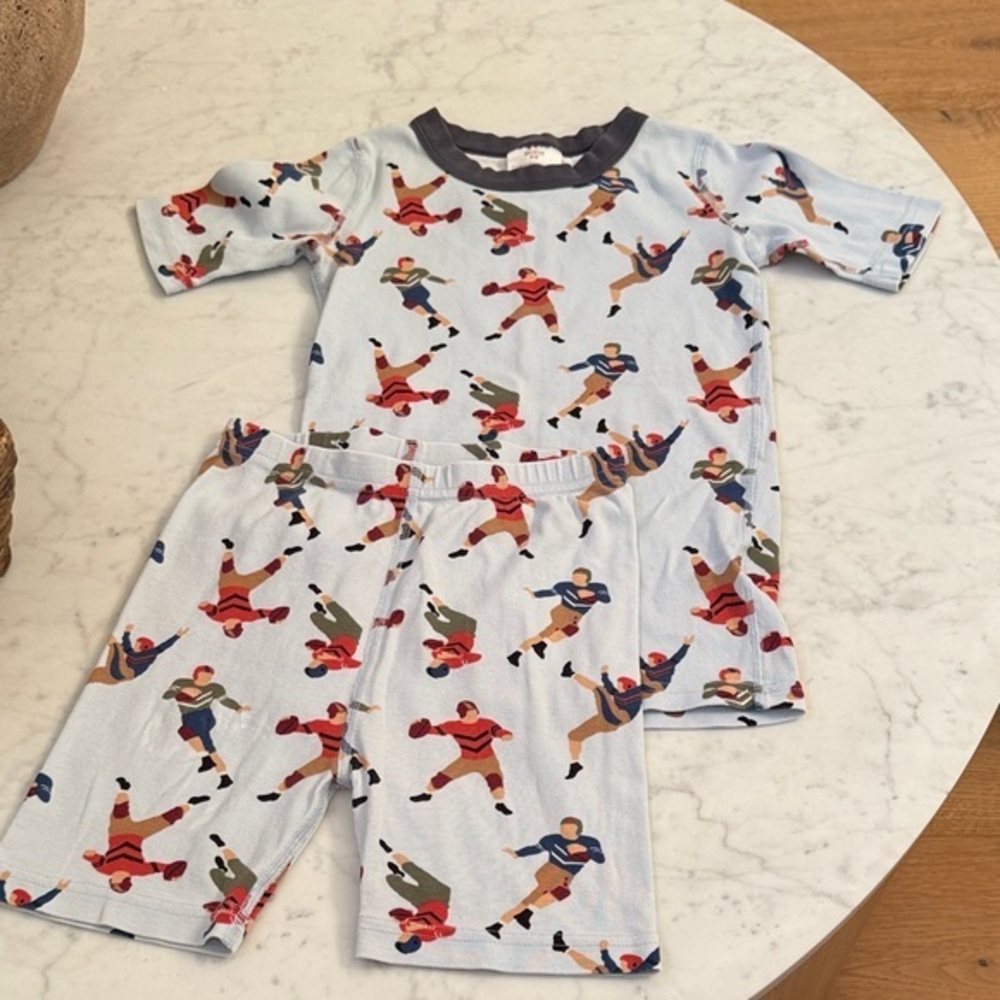 Hanna Andersson Boys Pajama Set Size 10 Sports Print Short Sleeve Shorts PJs